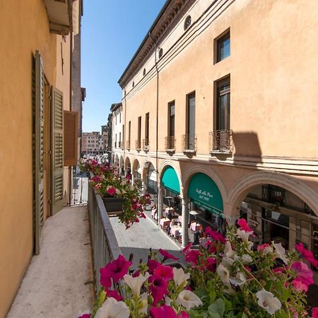 Hotel Broletto Mantua Buitenkant foto