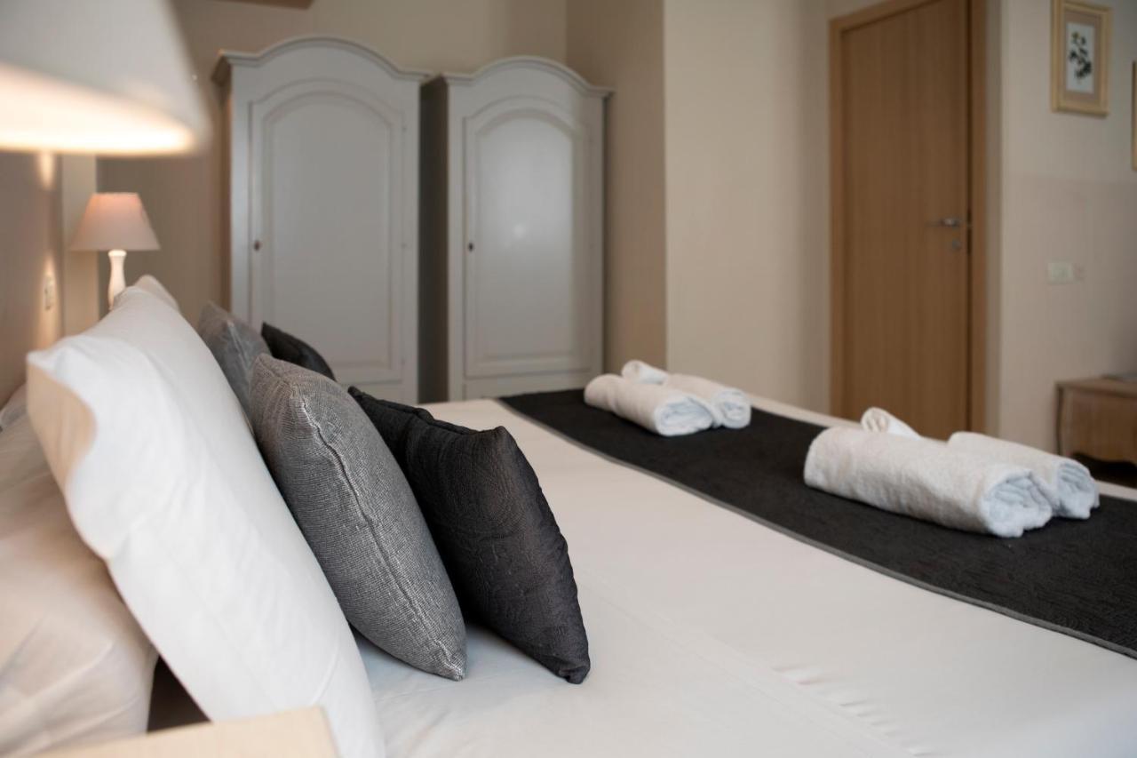 Hotel Broletto Mantua Buitenkant foto